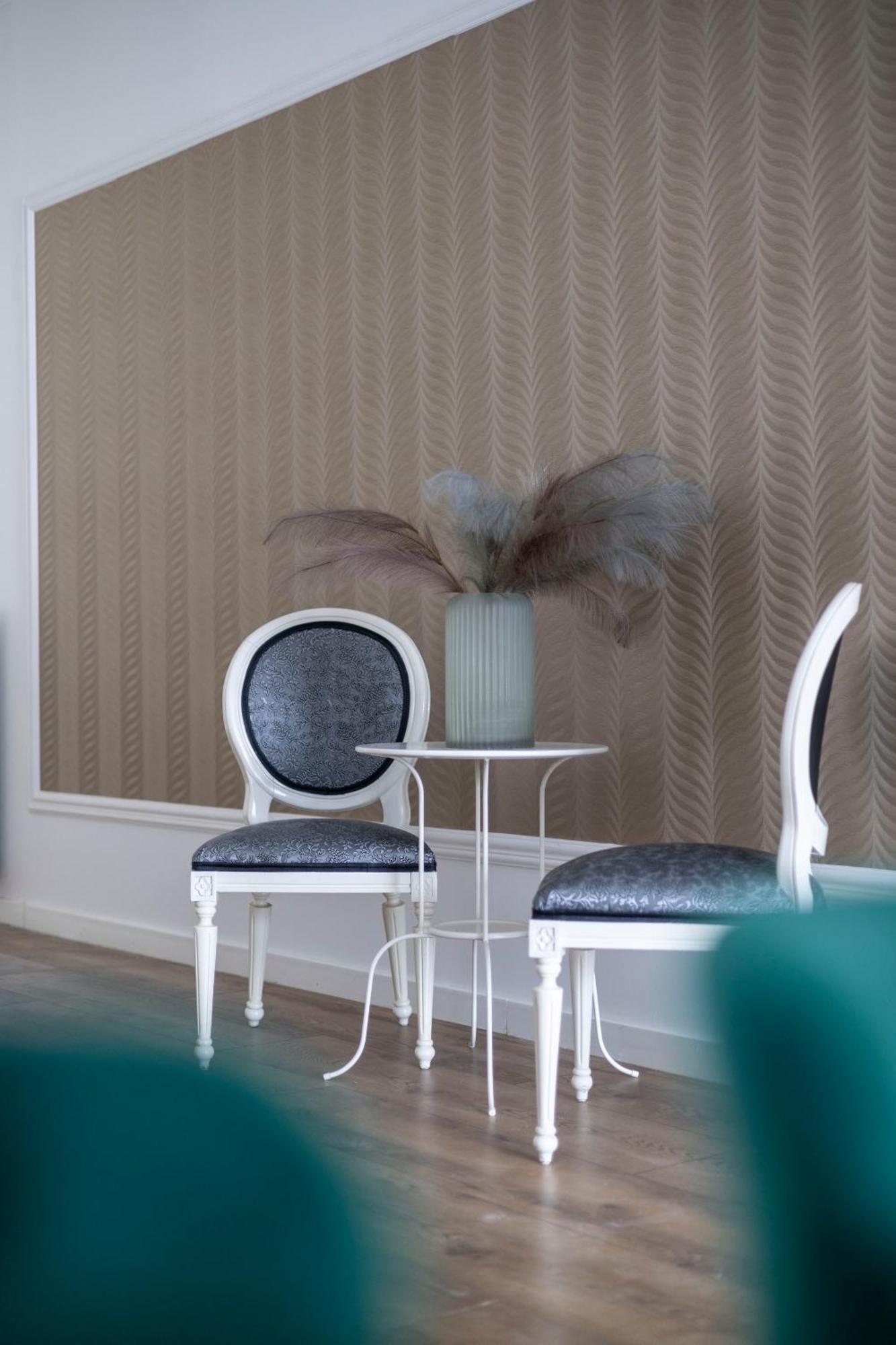 Appartement Luxy Spacious & Cozy With Balcony *