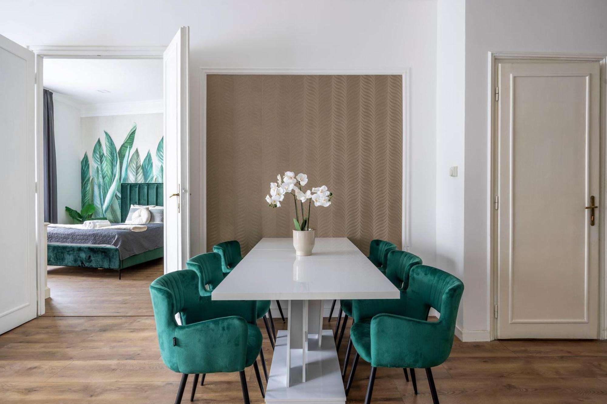 Luxy Spacious & Cozy With Balcony Appartement *