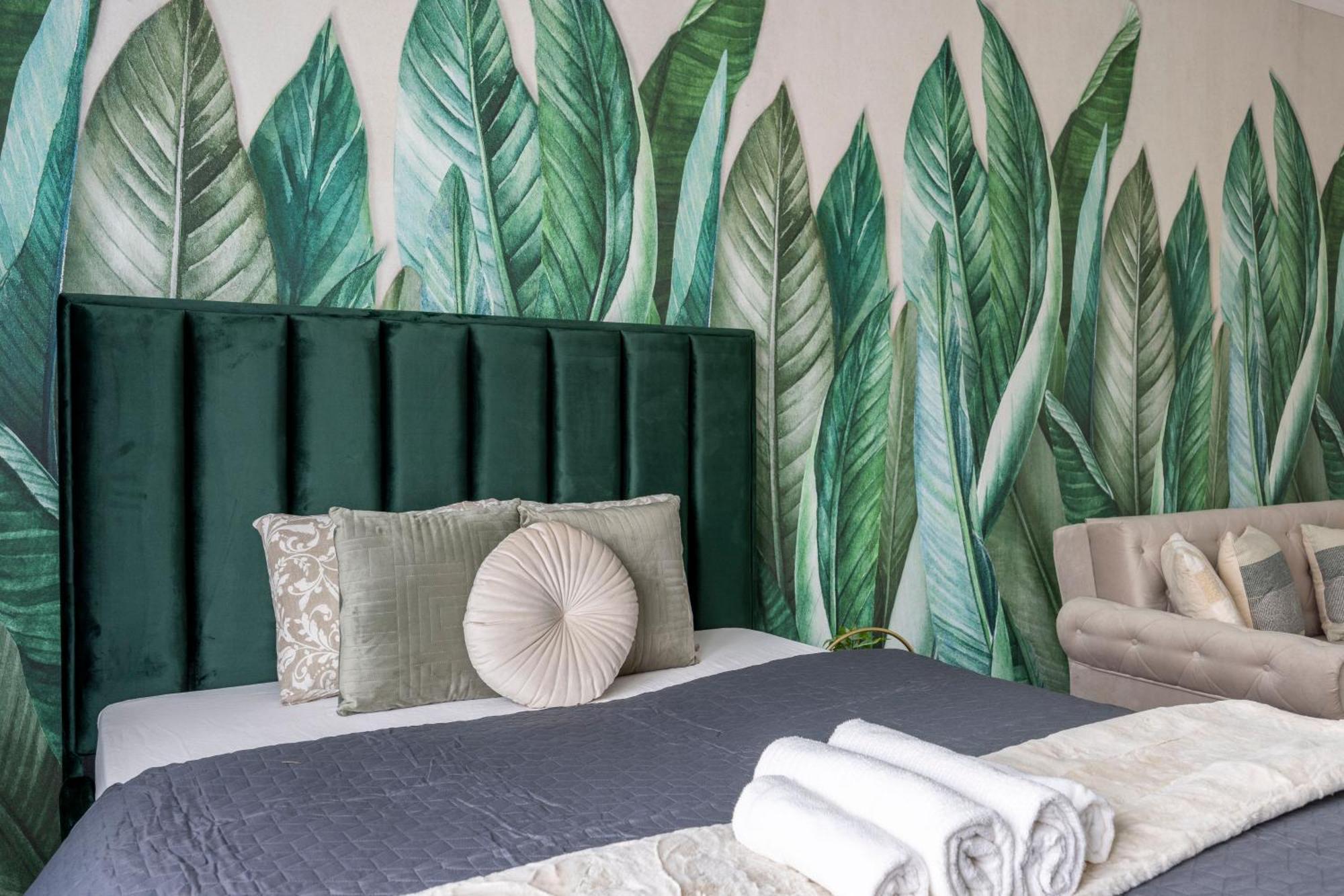 Luxy Spacious & Cozy With Balcony Appartement